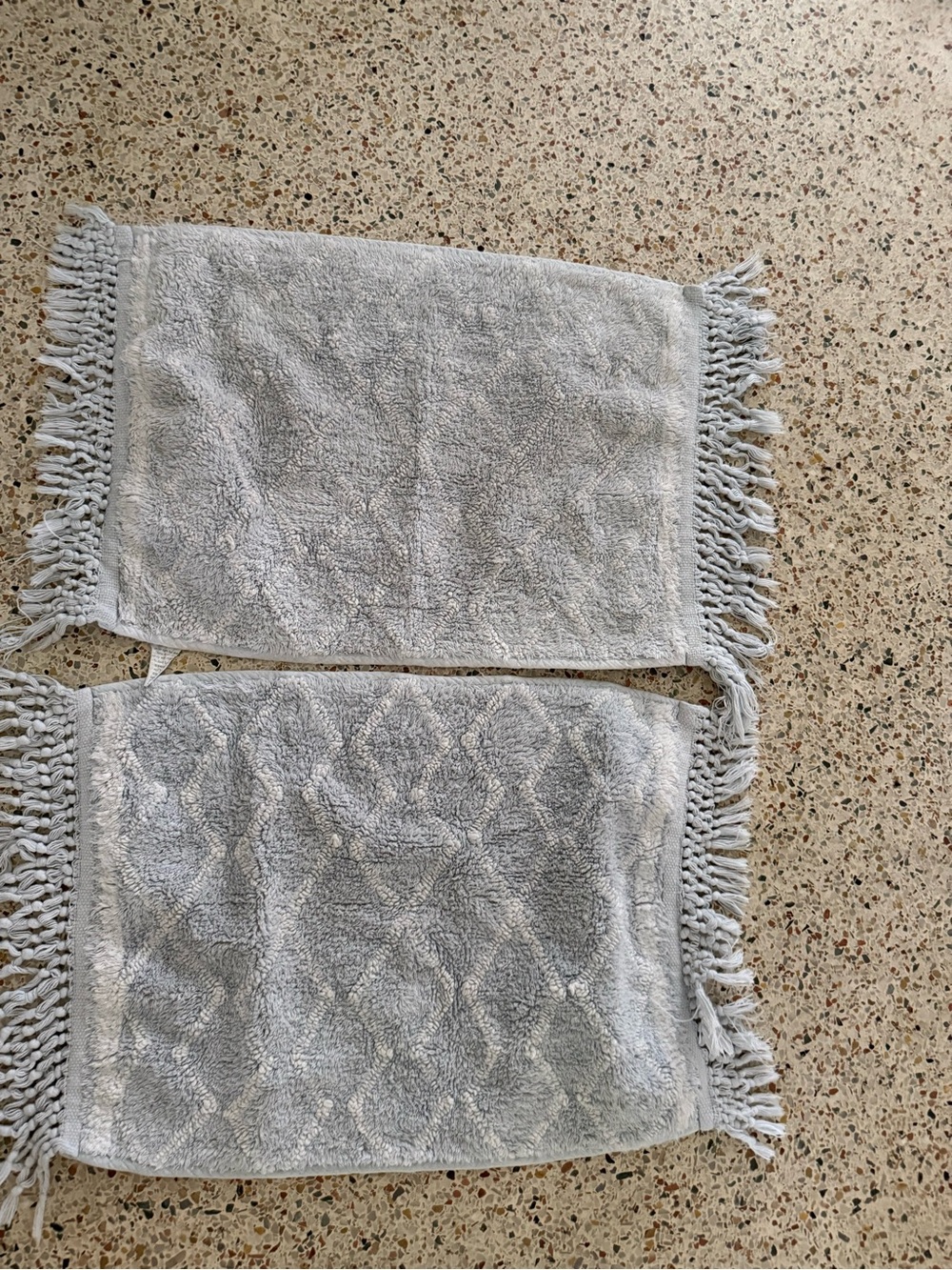 Soft Gray Fringe Cotton Bath Rugs - Unbranded